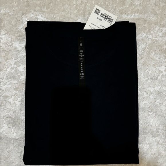 NWT lululemon men’s t-shirt. Size L. Navy blue. - Picture 6 of 6